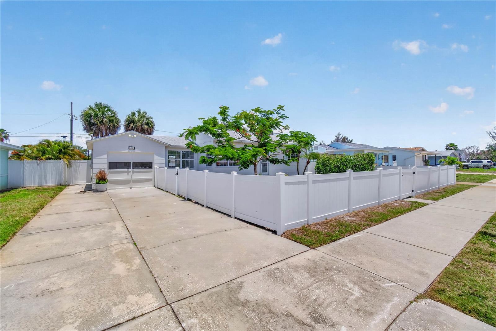 BELLE VISTA BEACH 1ST ADD - Residential