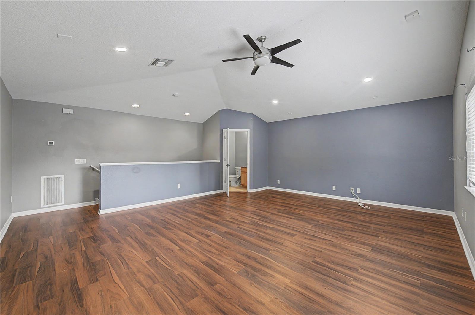 DIAMOND HILL - Residential