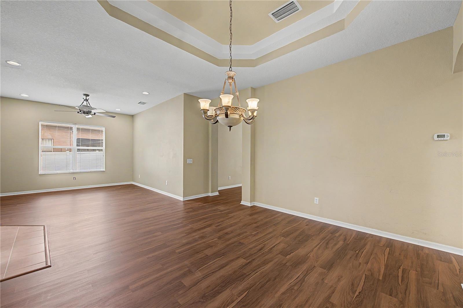 DIAMOND HILL - Residential