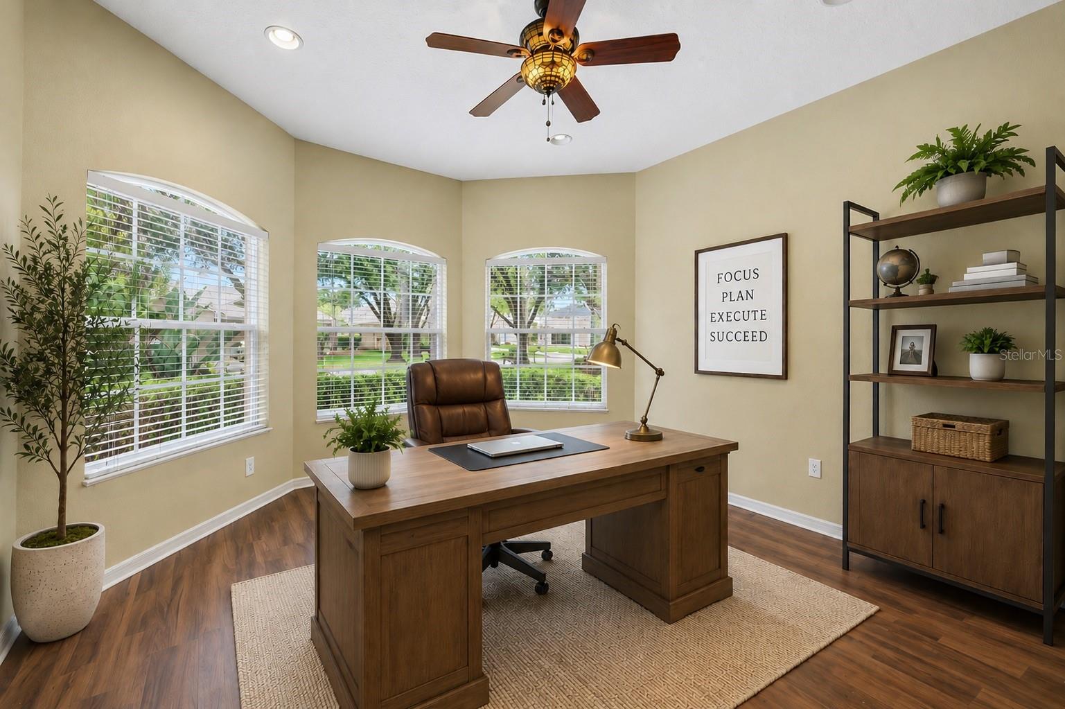 DIAMOND HILL - Residential