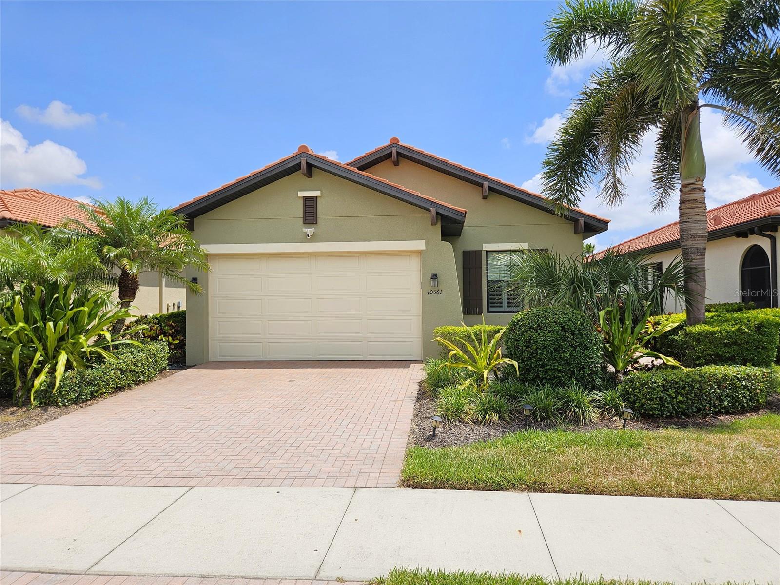 2026 AVAILABLE: JUN, JUL, AUG, SEP, OCT, NOV, DEC.
2027 AVAILABLE: JAN, FEB, MAR, APR.
BOOK AT: $5800/PER MONTH (SEASON IS DEC-APRIL, 3 MONTH MINIMUM)
BOOK AT: $2800/PER MONTH (OFF SEASON IS MAY-NOV, 3 MONTH MINIMUM)
*PRICES MAY VARY DEPENDING ON NUMBER OF NIGHTS BOOKED*

Welcome Home to Sarasota National! Spend your winter retreat in this beautifully appointed single-family home located within the highly sought-after Sarasota National Golf Club community. Enjoy a true Florida lifestyle with access to exceptional resort-style social amenities, including a 13,000+ sq. ft. clubhouse featuring fine dining, a bar and lounge, a 7,000 sq. ft. fitness center, resort-style pool with lap lanes, spa, beach entry, poolside tiki bar, expansive event lawn, tennis courts, pickleball, bocce ball, and beautifully maintained outdoor gathering spaces.

This charming 3 Bedroom, 2 Bathroom residence is just over 1500 sqft of living space and offers an open-concept floor plan designed for comfort and entertaining. Vaulted ceilings and plantation shutters add style and character throughout, while the spacious great room flows seamlessly into the kitchen and dining area. The primary suite features a large walk-in closet and a private en-suite bath with dual vanities and a spa-inspired glass-enclosed walk-in shower. The guest bedroom is conveniently located near the second full bathroom with a tub/shower combination. Additional features include an extended screened lanai with peaceful preserve views, a two-car garage, full-size washer and dryer, and serene outdoor living spaces perfect for enjoying Florida's beautiful winter weather. Available for seasonal rental. Come experience the resort lifestyle Sarasota National has to offer!

~Included in rent: Water, Sewer, Garbage, Cable TV or Streaming Service, Wi-Fi, Landscaping, Electric.
~Association: $500 Community Application Fee required (Fee is Subject to Change.)
~Paid in full under 90 Days, $145 Booking Fee, $1000 Security Deposit, $300 Clean, plus 13% Tax.
~Pets: No, sorry.