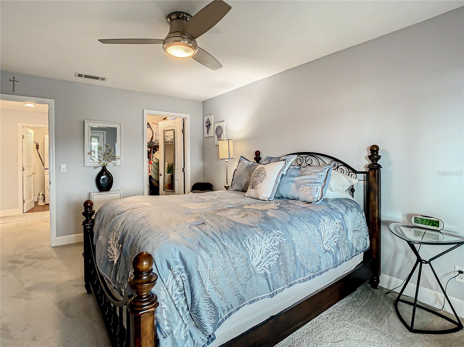 HARBOUR CLUB CONDO - Residential