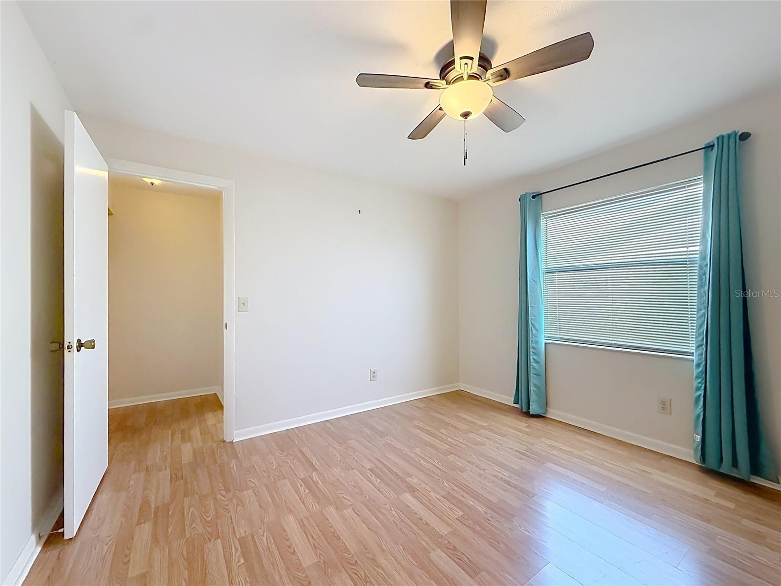 BEVERLY HILLS UNIT 08 PH 02 - Residential