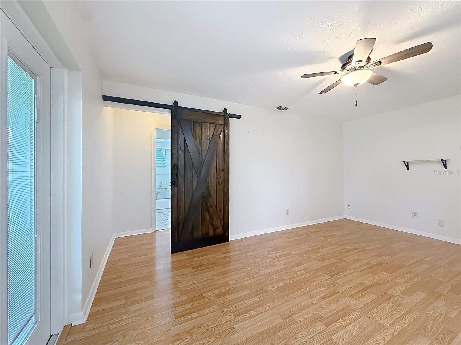 BEVERLY HILLS UNIT 08 PH 02 - Residential