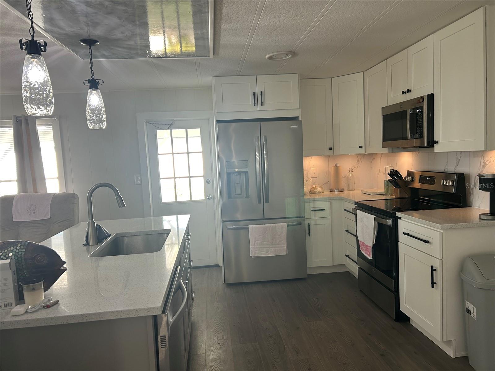 OAKWOOD MANOR - Residential