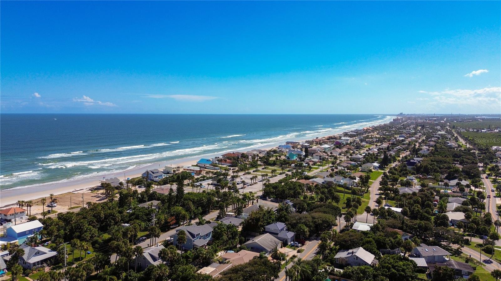 LIGHTHOUSE SHORES - Residential