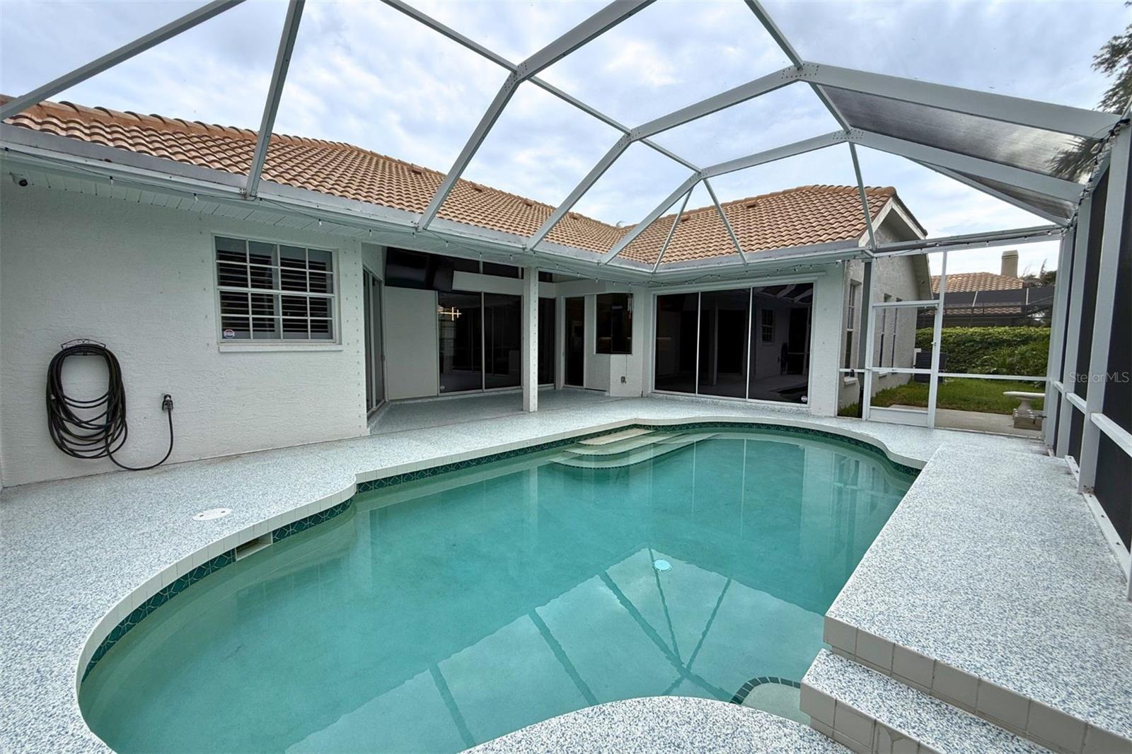 TURTLE ROCK - Residential