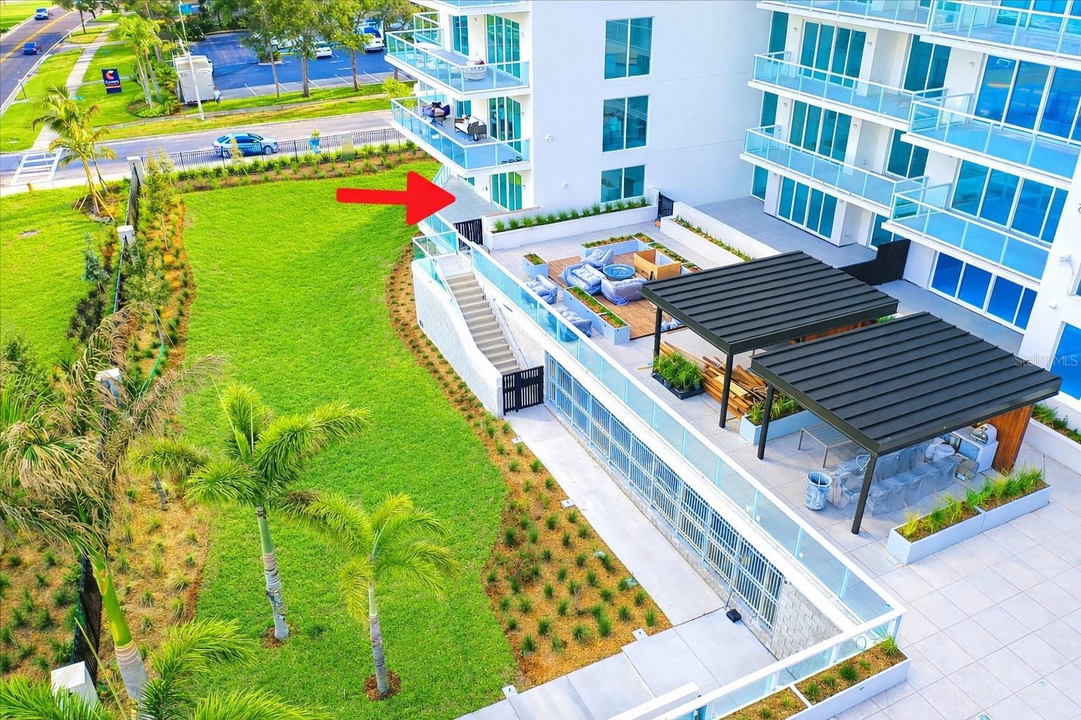 SERENA BY THE SEA CONDO - Residential