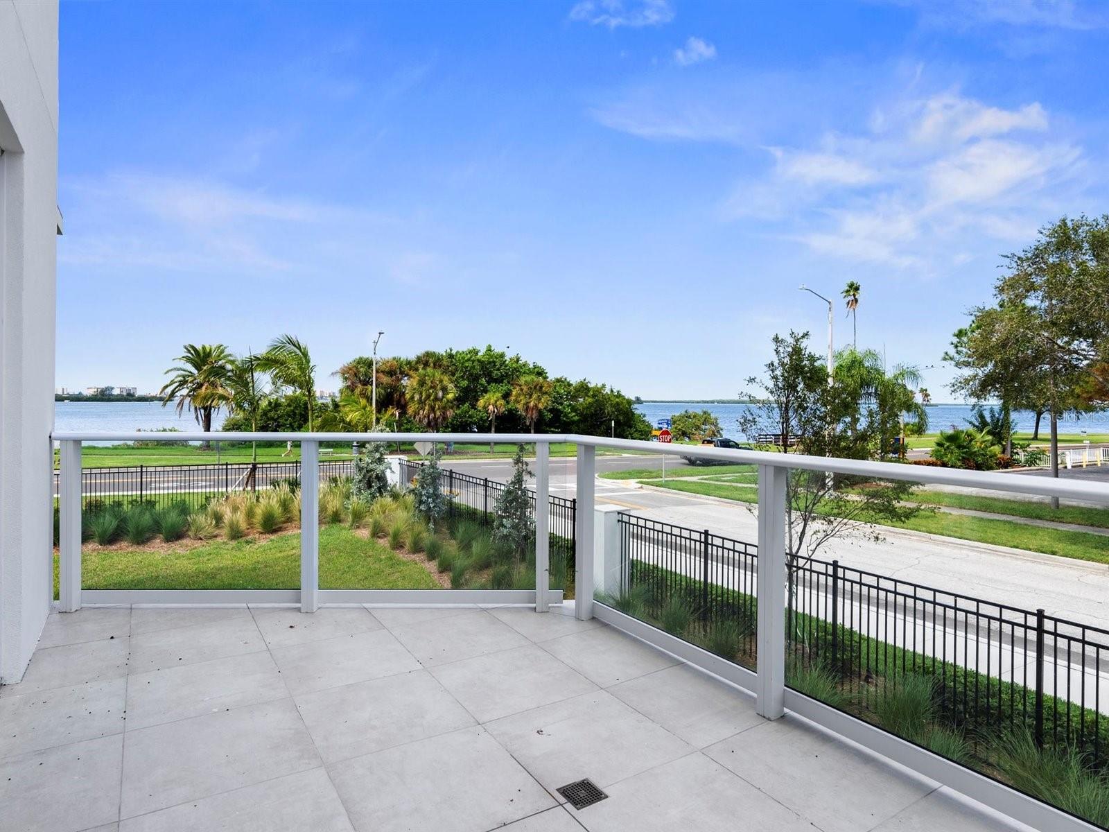 SERENA BY THE SEA CONDO - Residential
