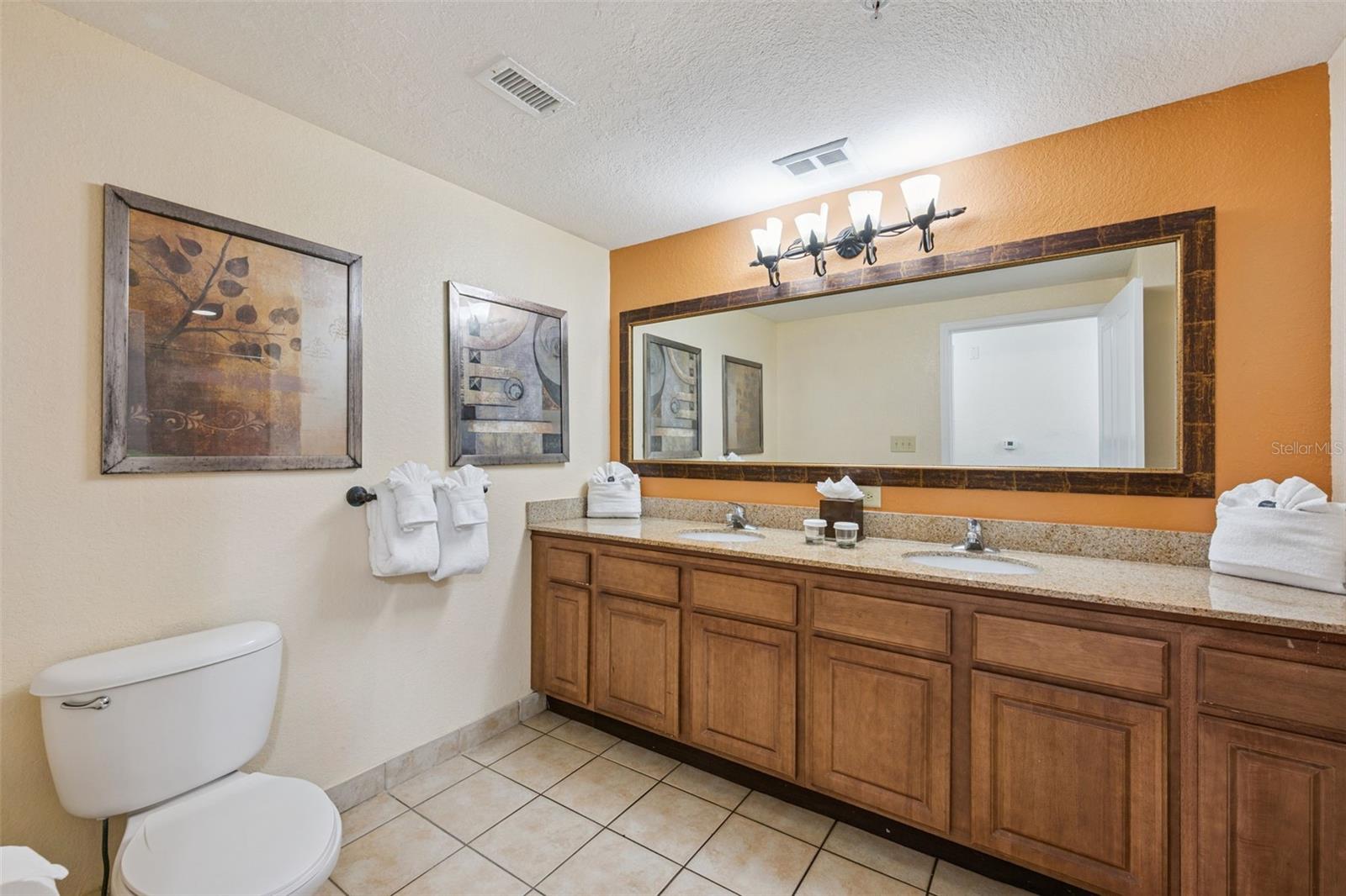 FLORIDAYS RESORT - Residential