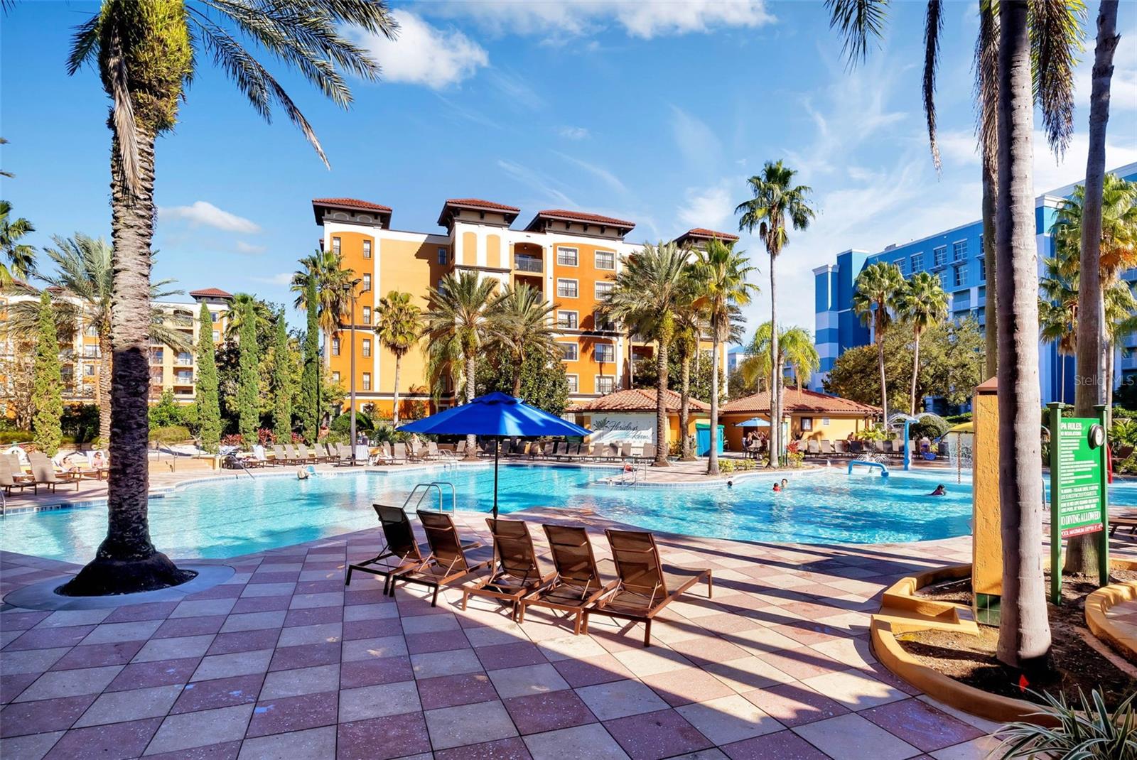 FLORIDAYS RESORT - Residential