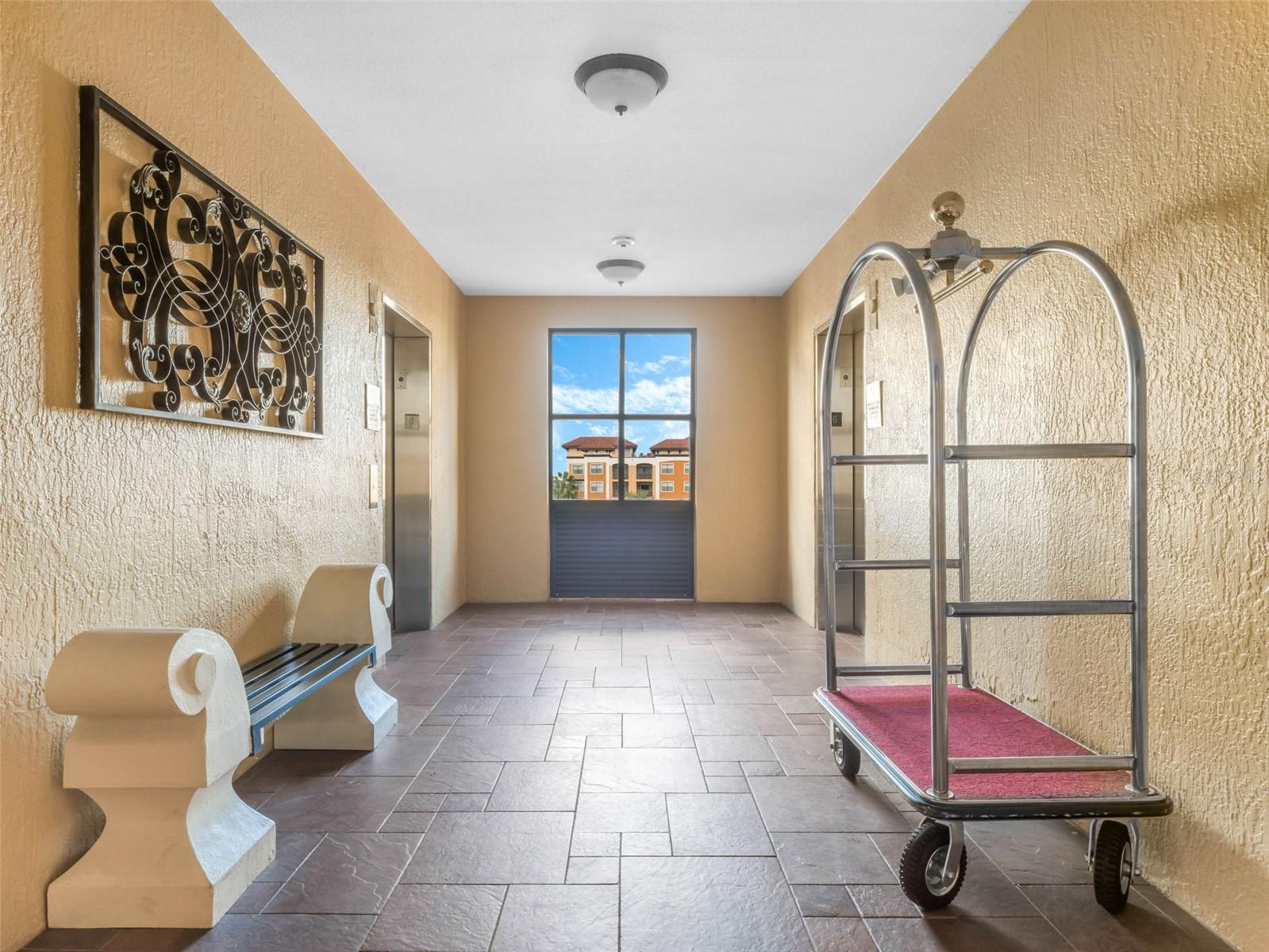 FLORIDAYS RESORT - Residential