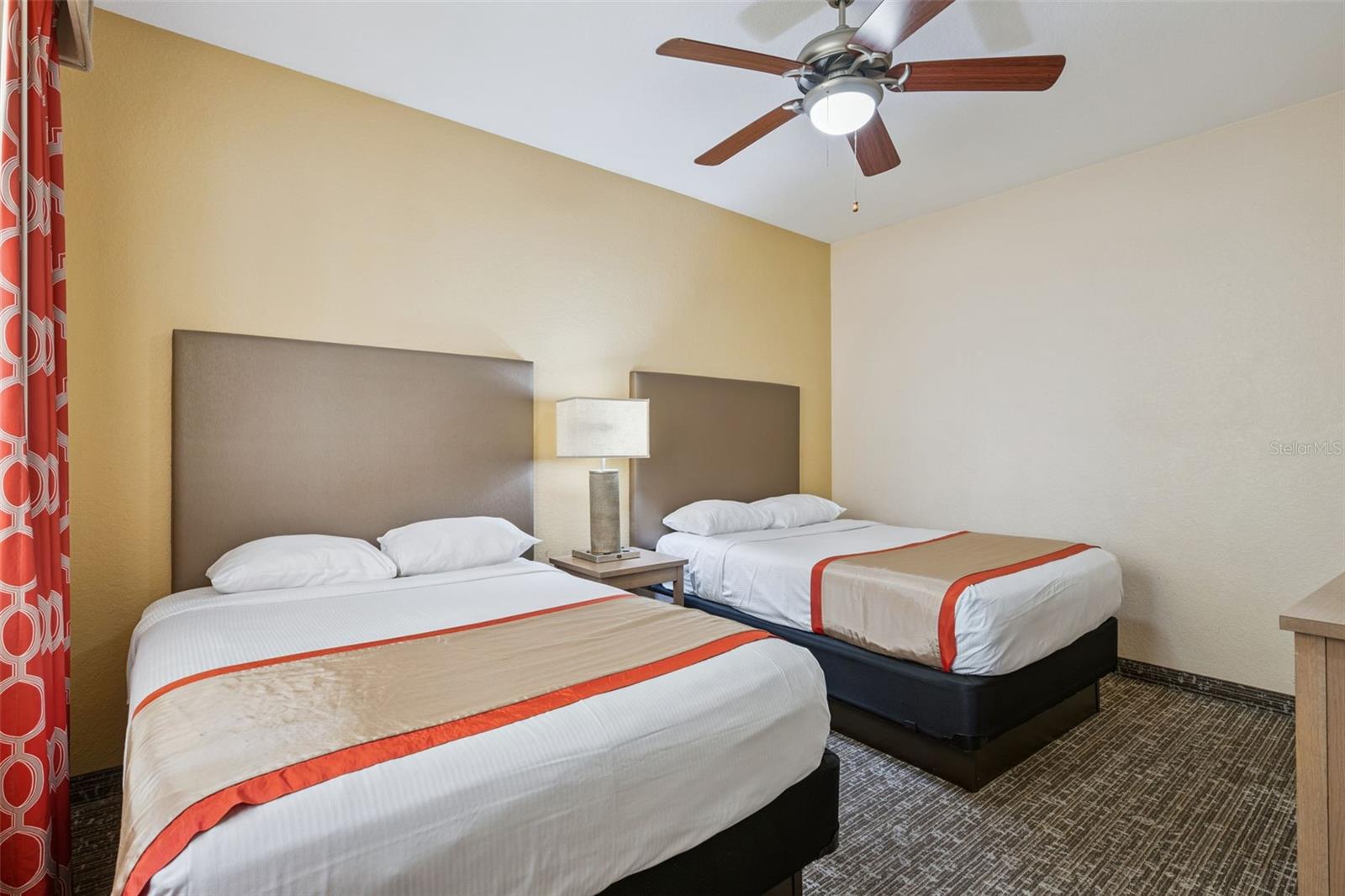 FLORIDAYS RESORT - Residential