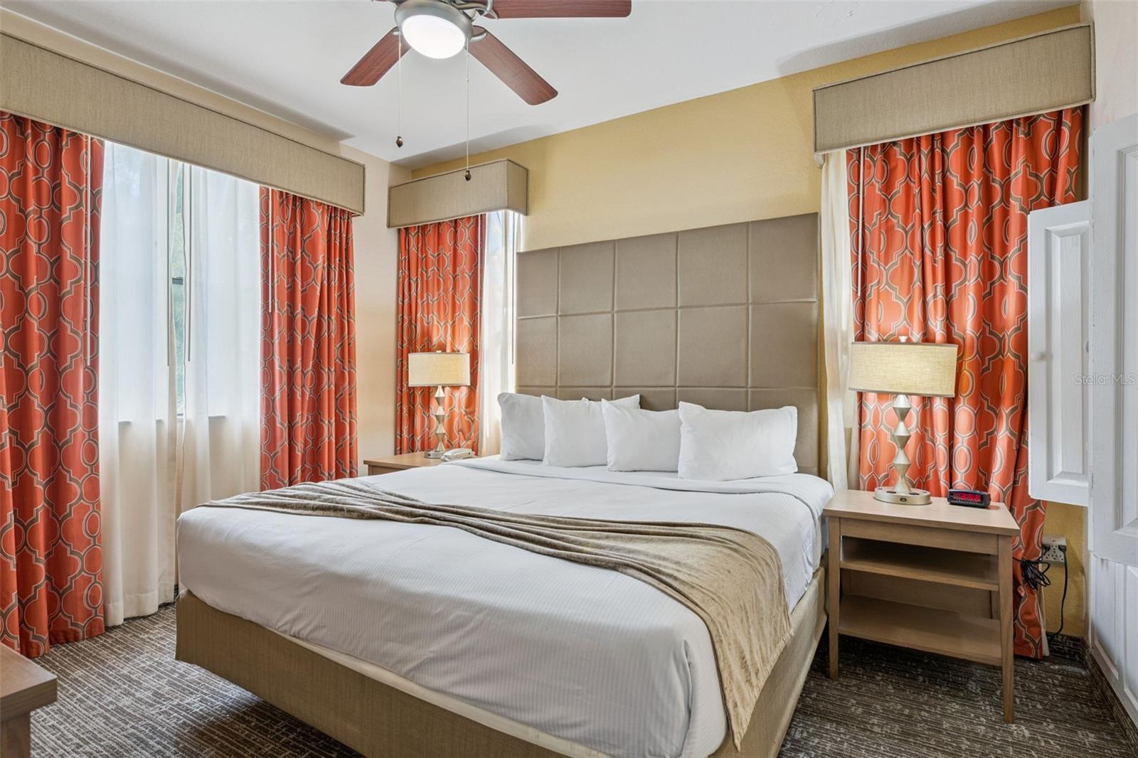 FLORIDAYS RESORT - Residential