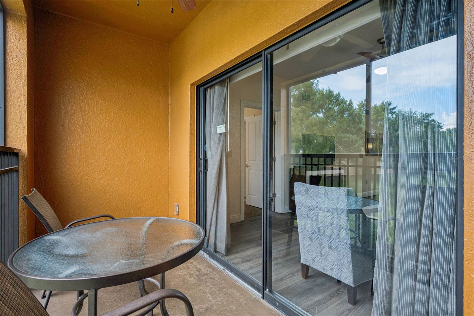 FLORIDAYS RESORT - Residential