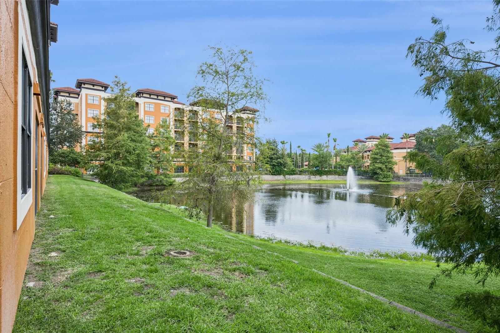 FLORIDAYS RESORT - Residential