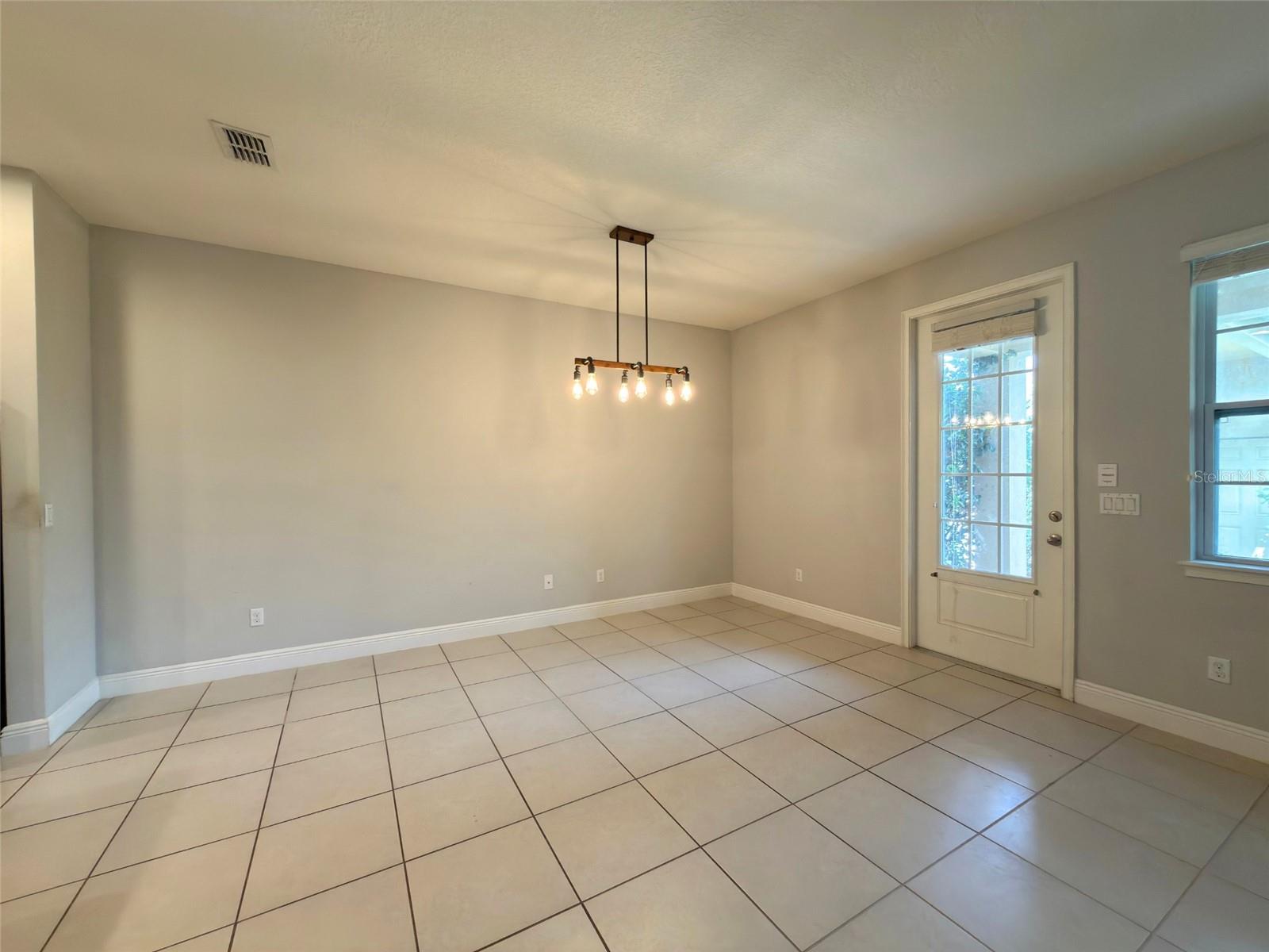 HAMLIN RESERVE - Residential Lease