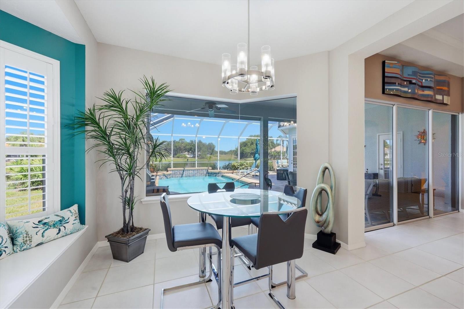UNIVERSITY PARK COUNTRY CLUB - Residential