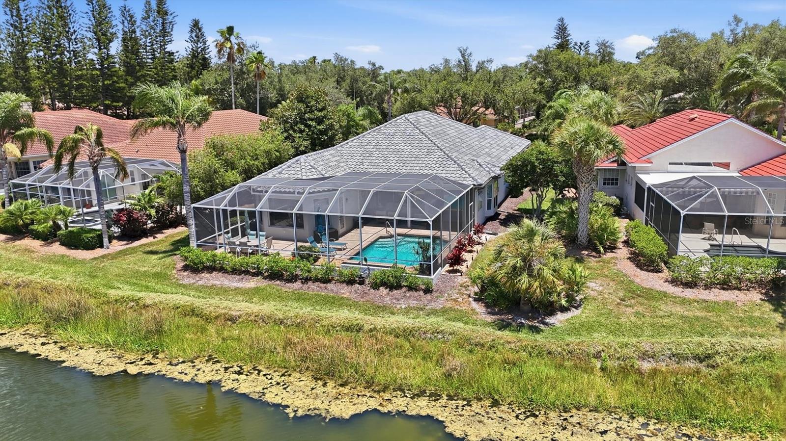 UNIVERSITY PARK COUNTRY CLUB - Residential