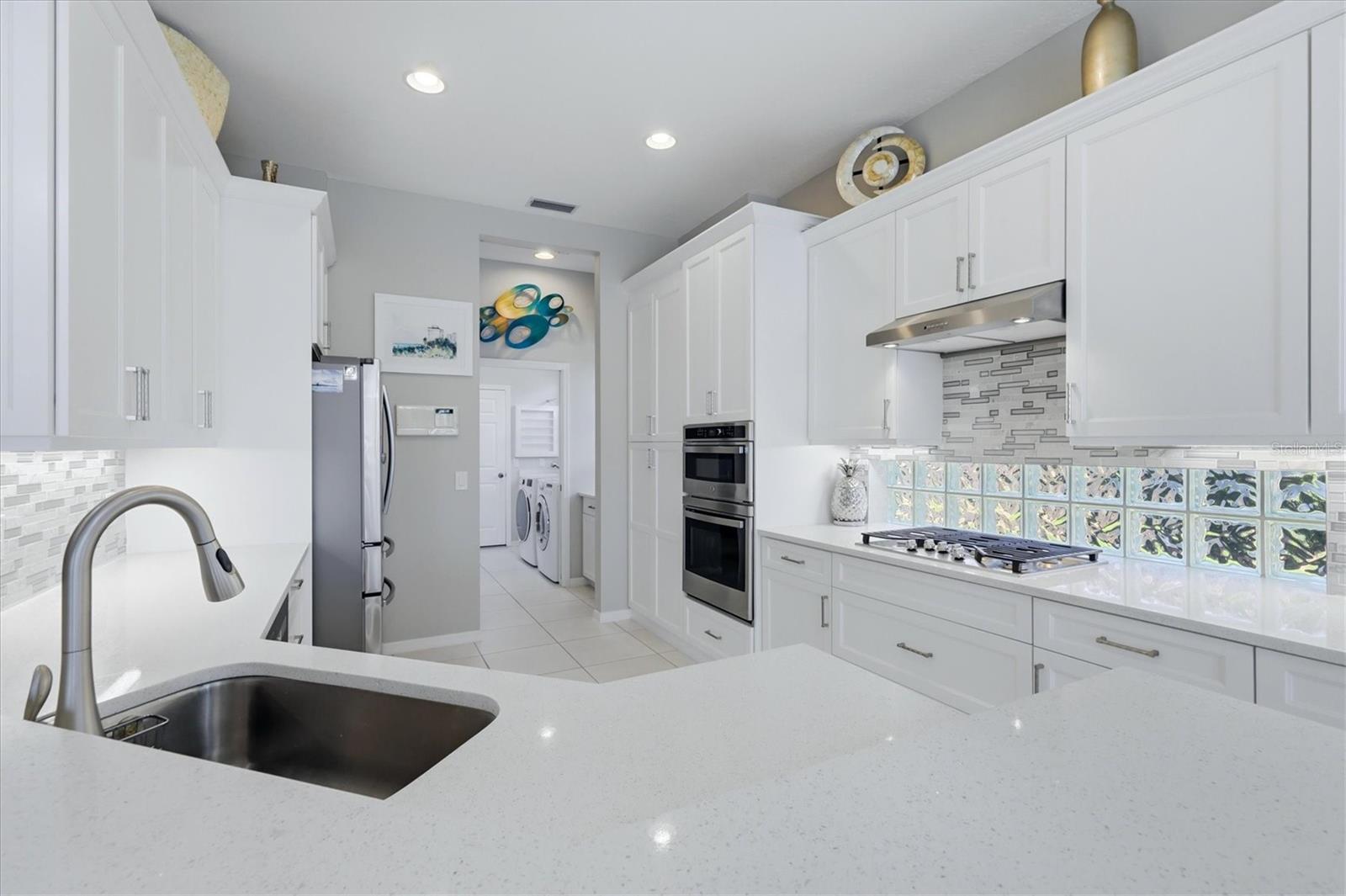 UNIVERSITY PARK COUNTRY CLUB - Residential
