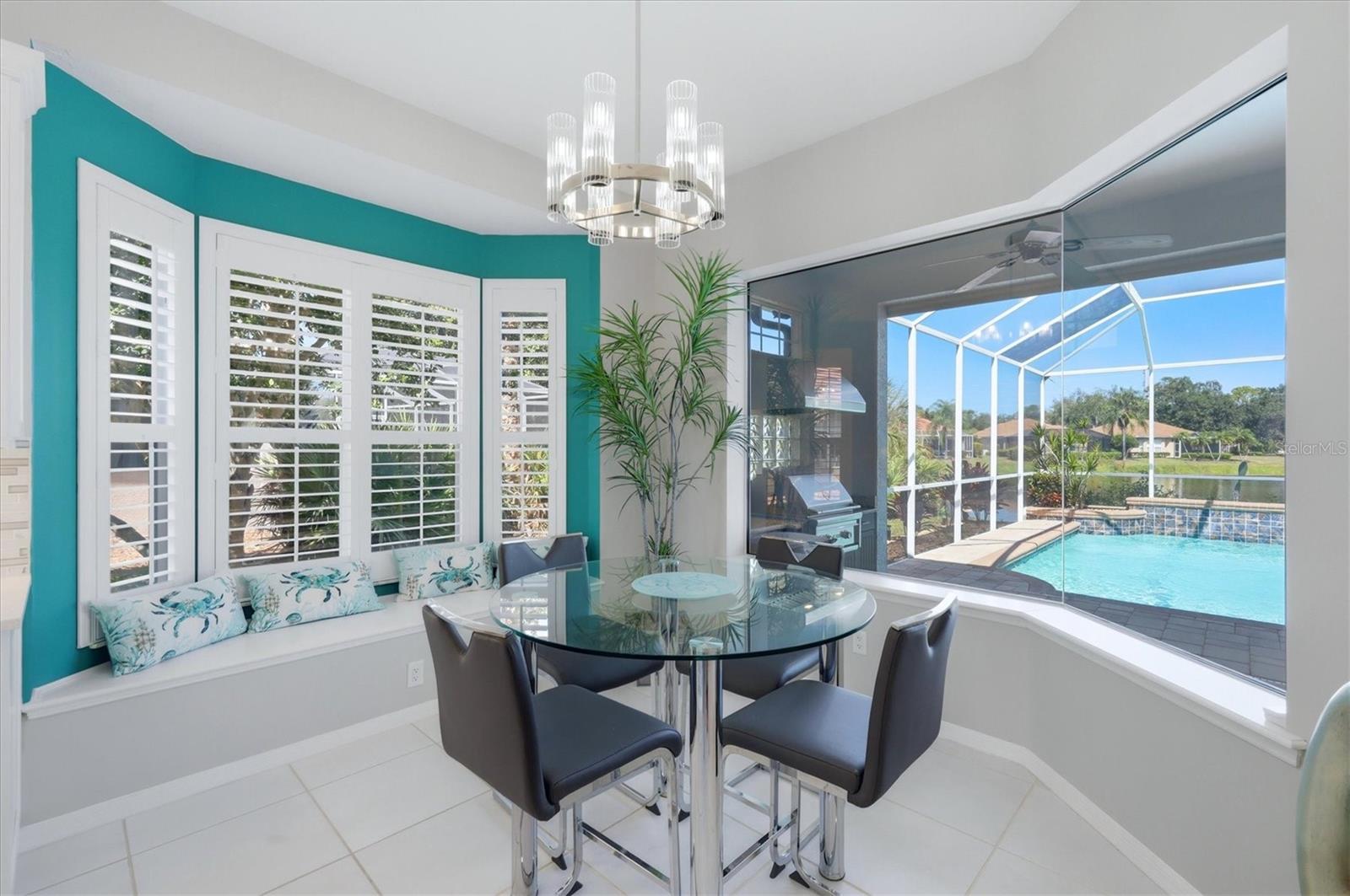 UNIVERSITY PARK COUNTRY CLUB - Residential