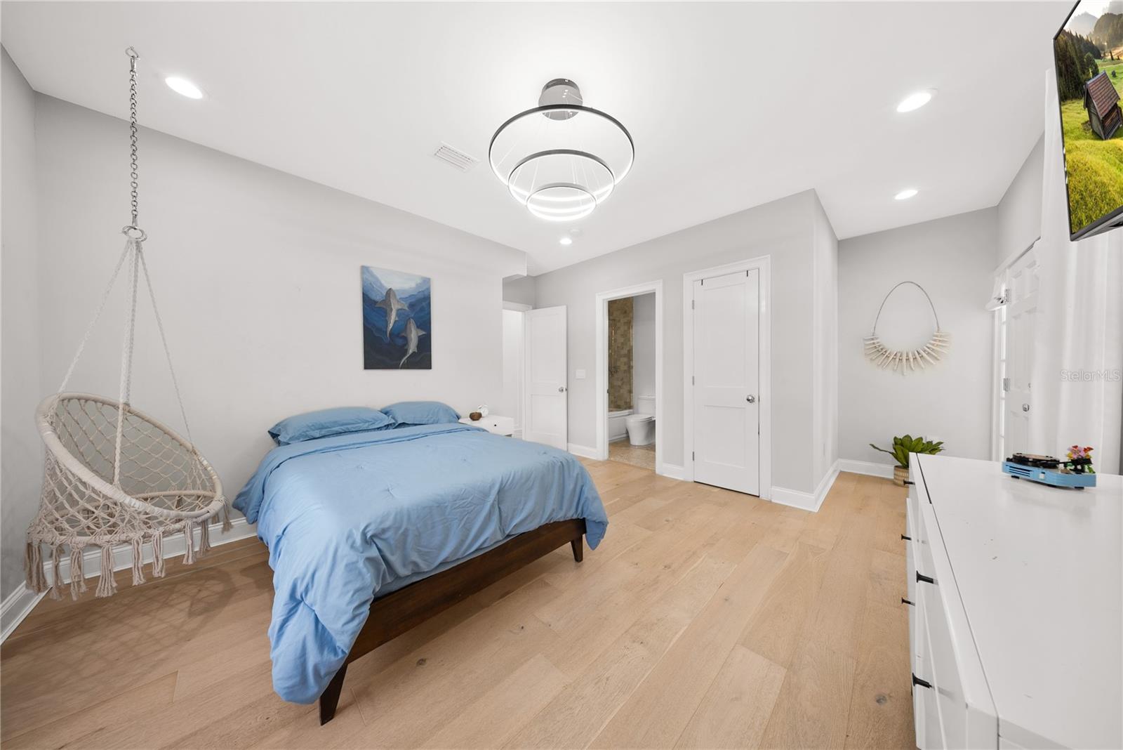 CELEBRATION WEST VILLAGE - Residential