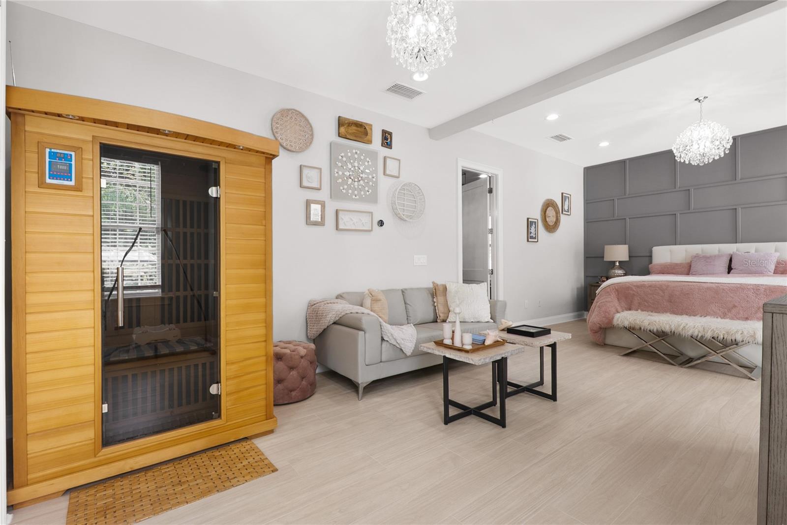 CELEBRATION WEST VILLAGE - Residential