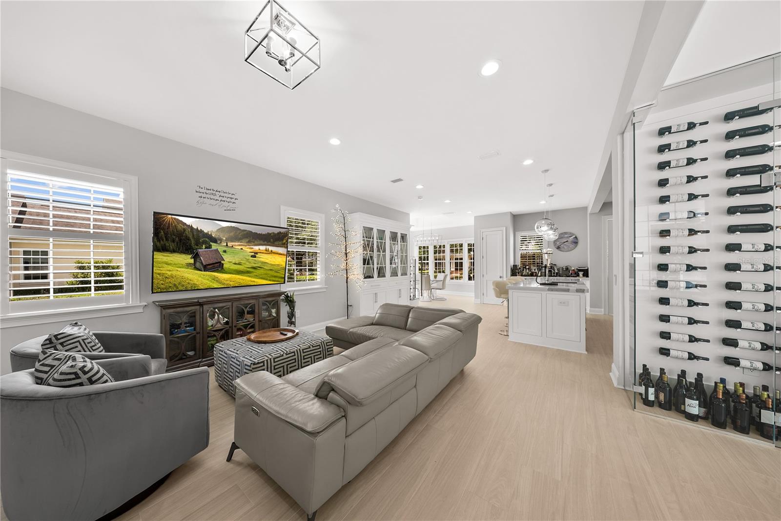 CELEBRATION WEST VILLAGE - Residential