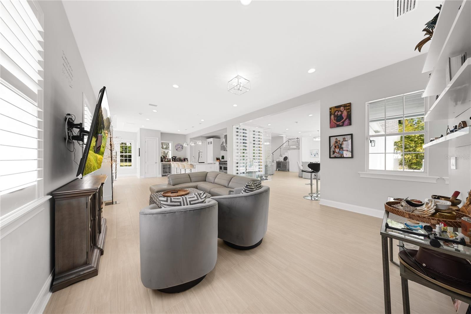 CELEBRATION WEST VILLAGE - Residential