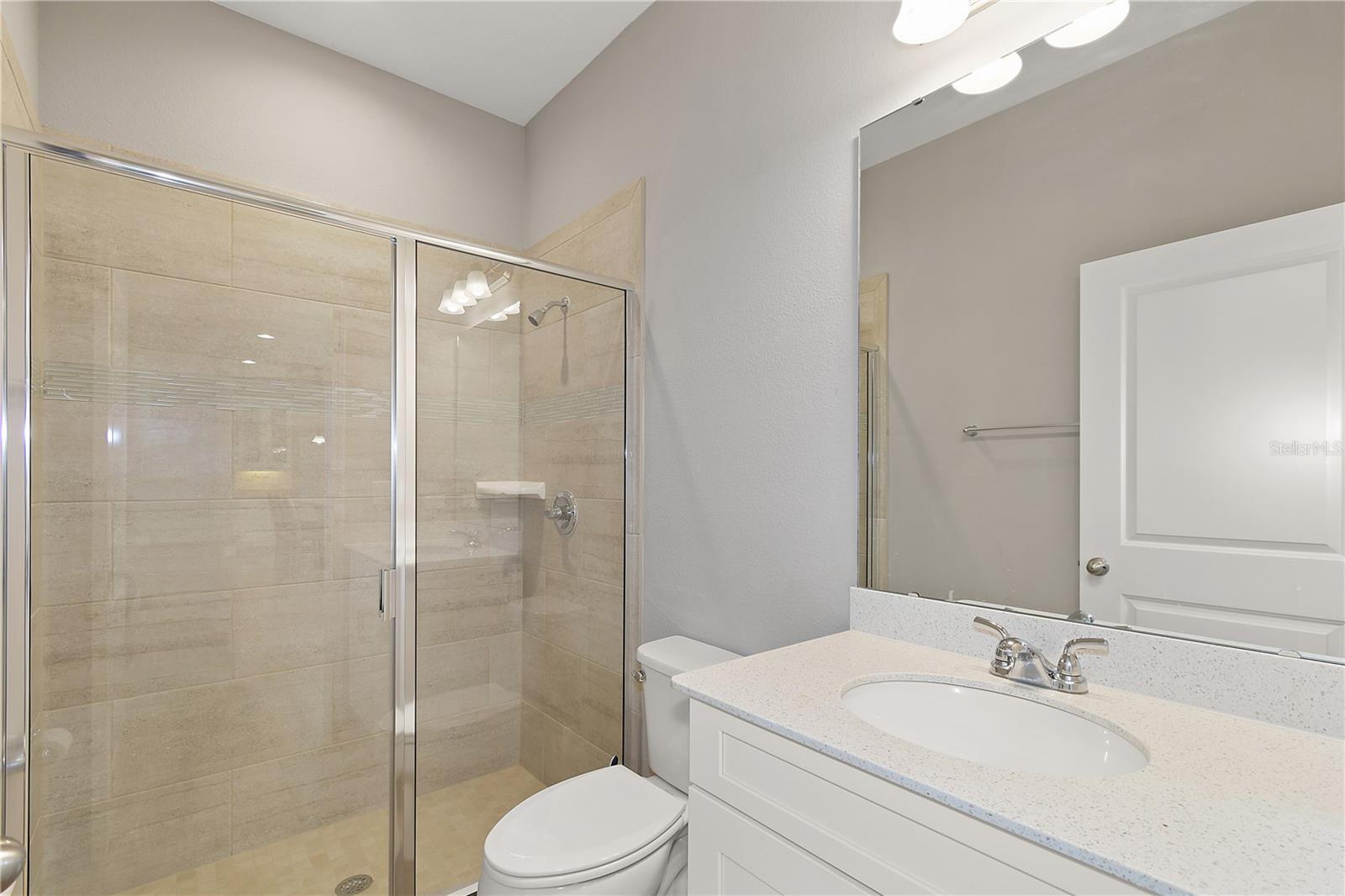 VENEZIA SOUTH - Residential Lease