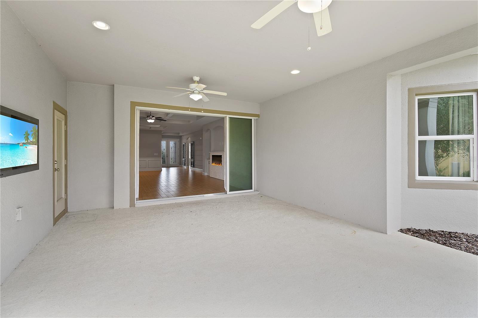 VENEZIA SOUTH - Residential Lease