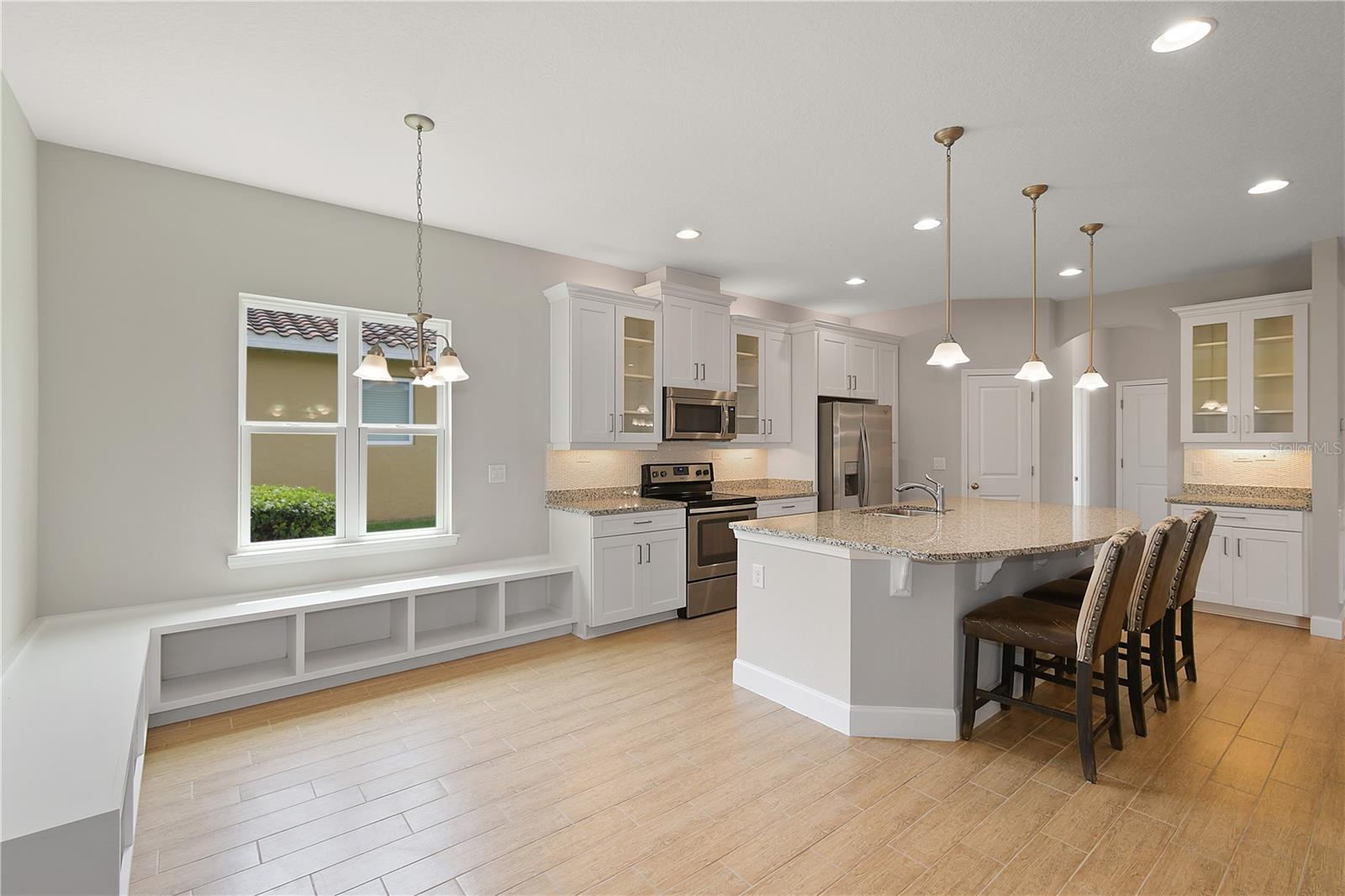 VENEZIA SOUTH - Residential Lease