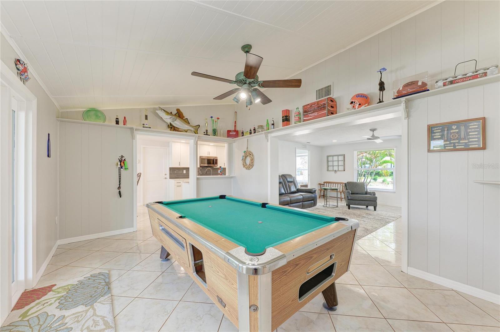 SAN REMO SHORES - Residential