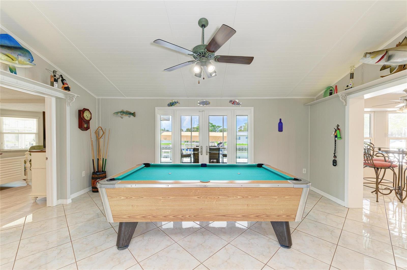 SAN REMO SHORES - Residential