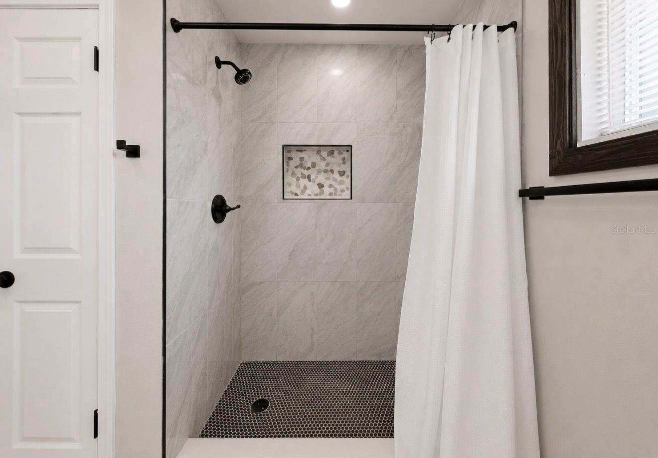 APOLLO BEACH UNIT ONE PT ONE - Residential