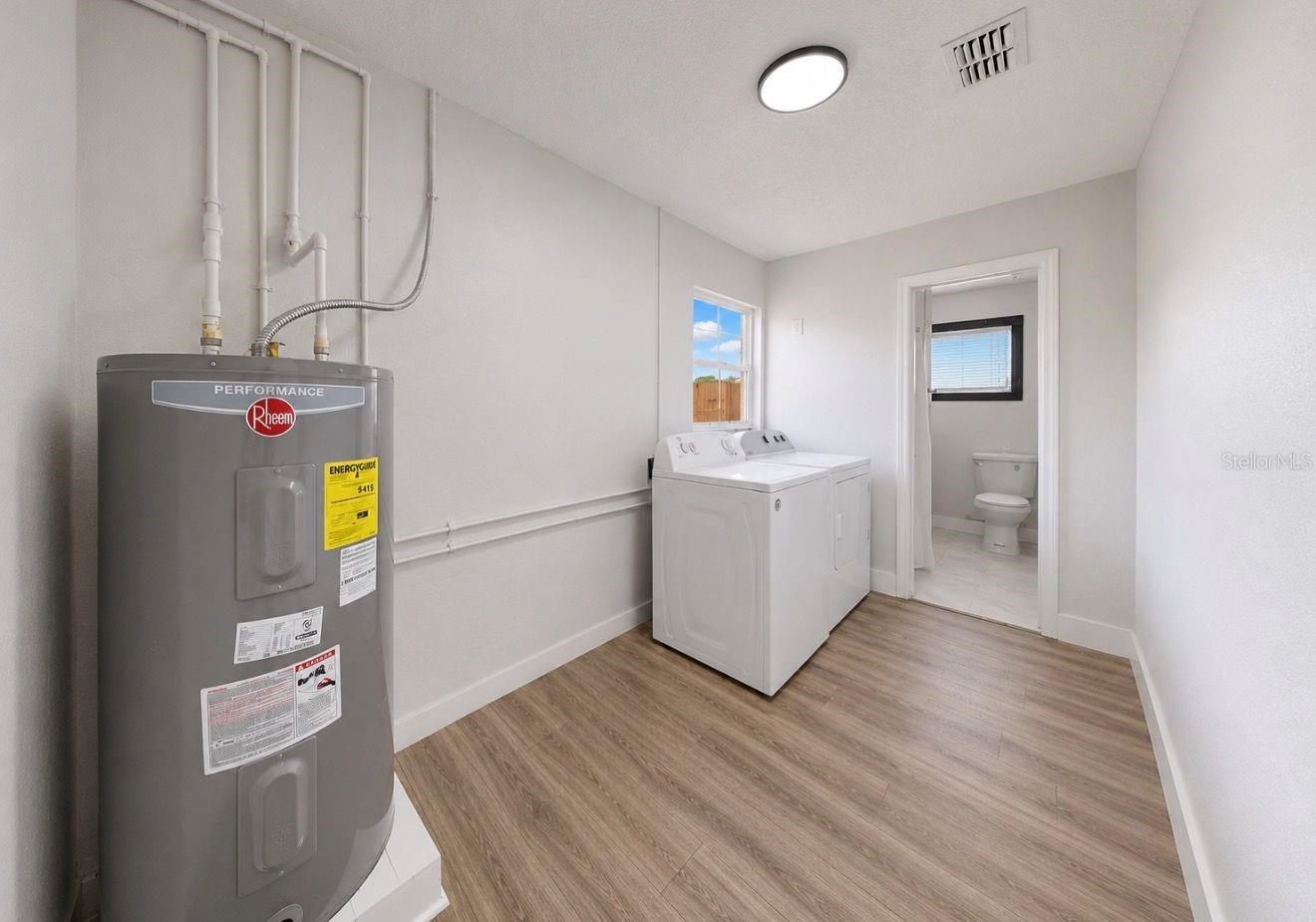 APOLLO BEACH UNIT ONE PT ONE - Residential