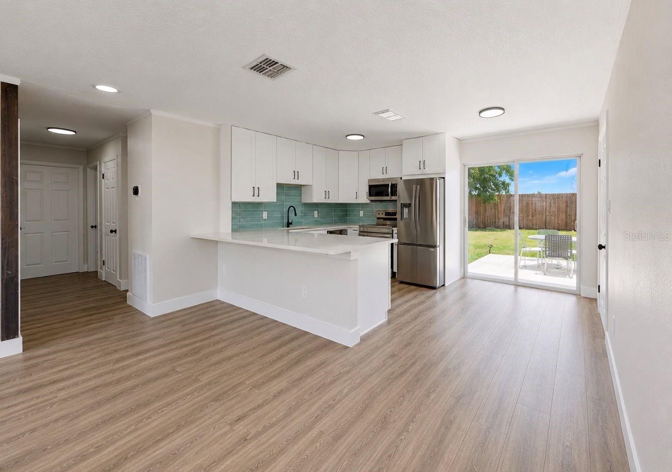 APOLLO BEACH UNIT ONE PT ONE - Residential