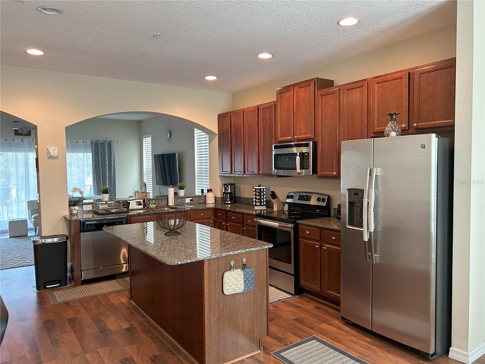 CALLISTA CAY - Residential