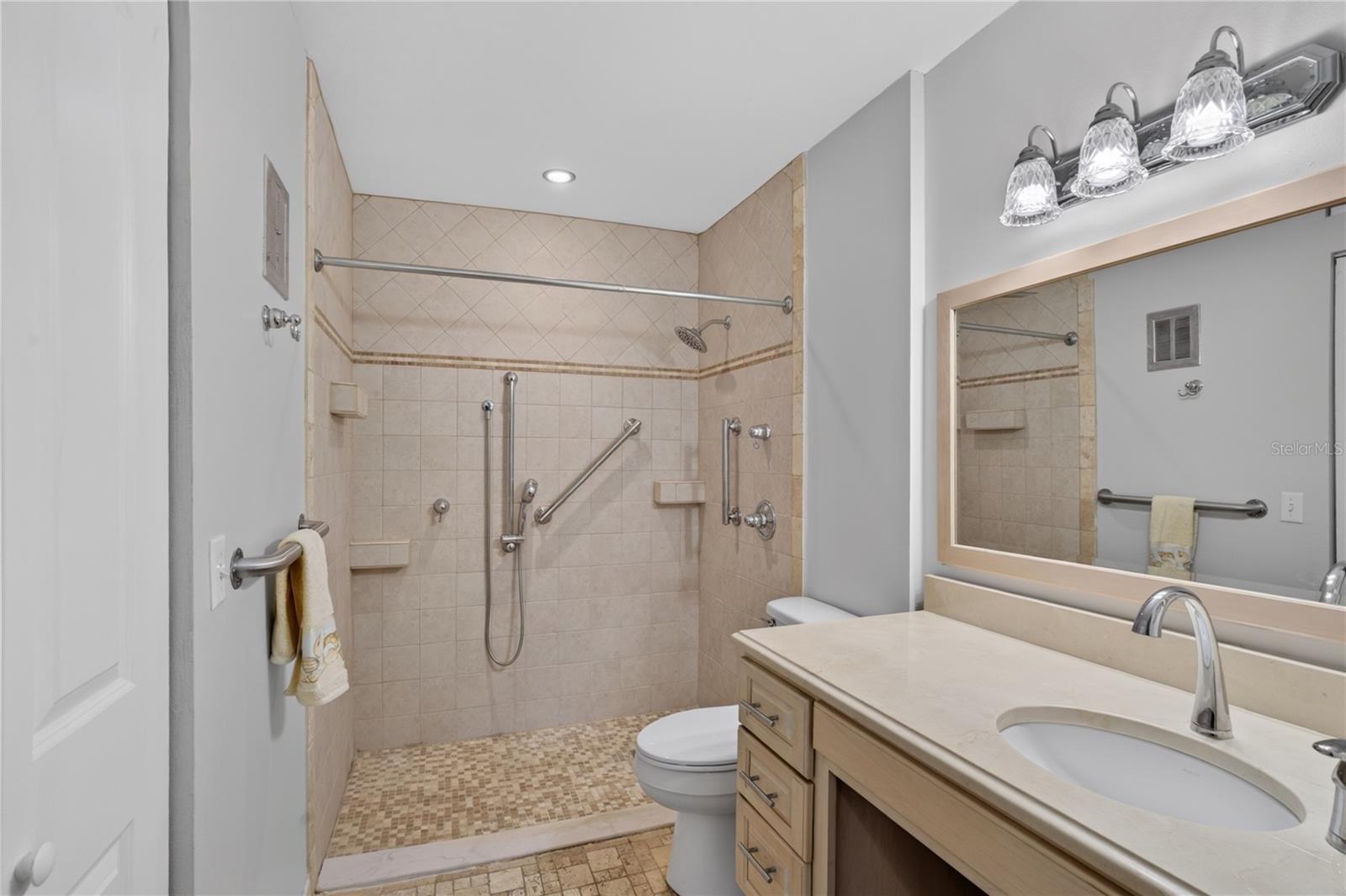 ORCHID SPGS VILL 200 CONDO - Residential