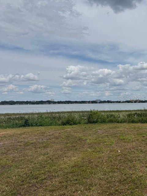 LEONARDS SUB - Land