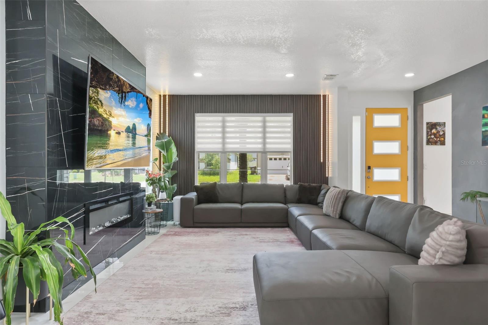 TAPESTRY PH 5 - Residential