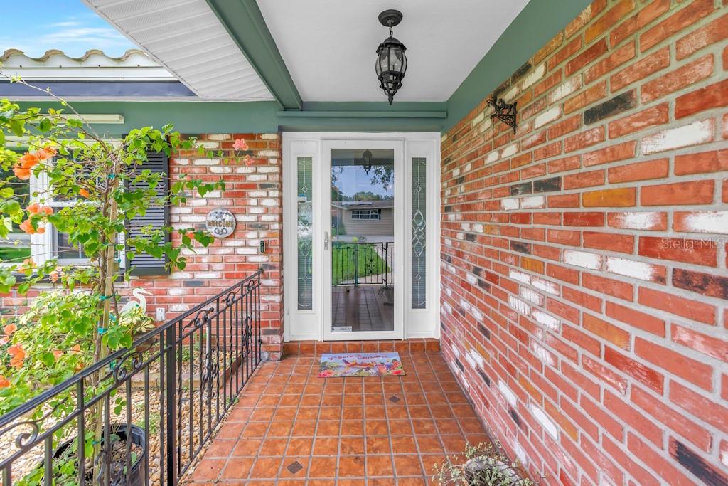 COLLEGE HILL ESTATES - Residential