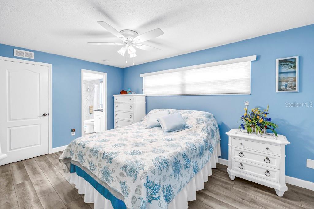 COLLEGE HILL ESTATES - Residential