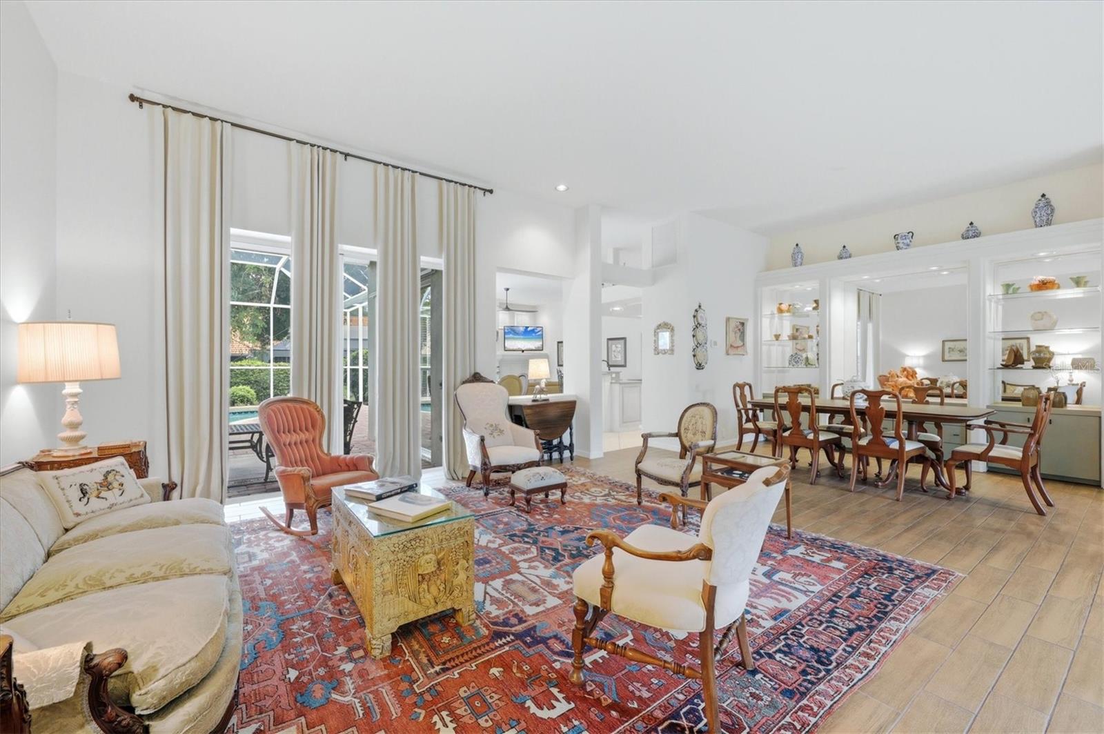 PARK ESTATES - Residential