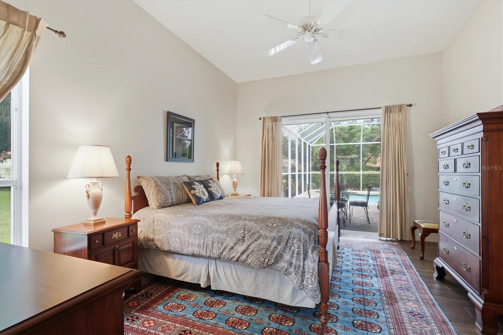 PARK ESTATES - Residential