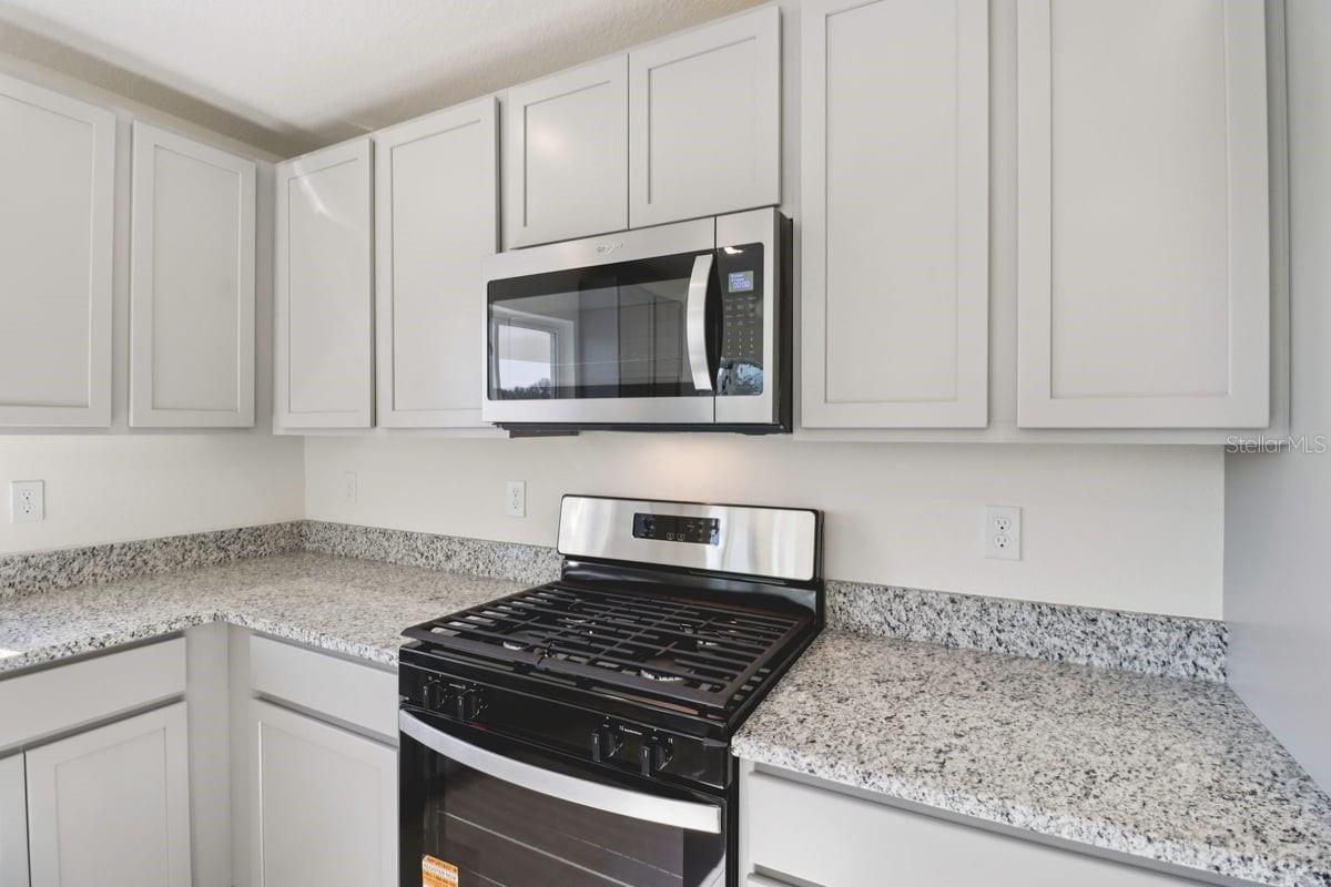 SILVER LAKE ESTATES PHASE 1 - Residential