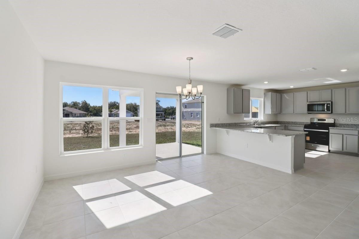 SILVER LAKE ESTATES PHASE 1 - Residential