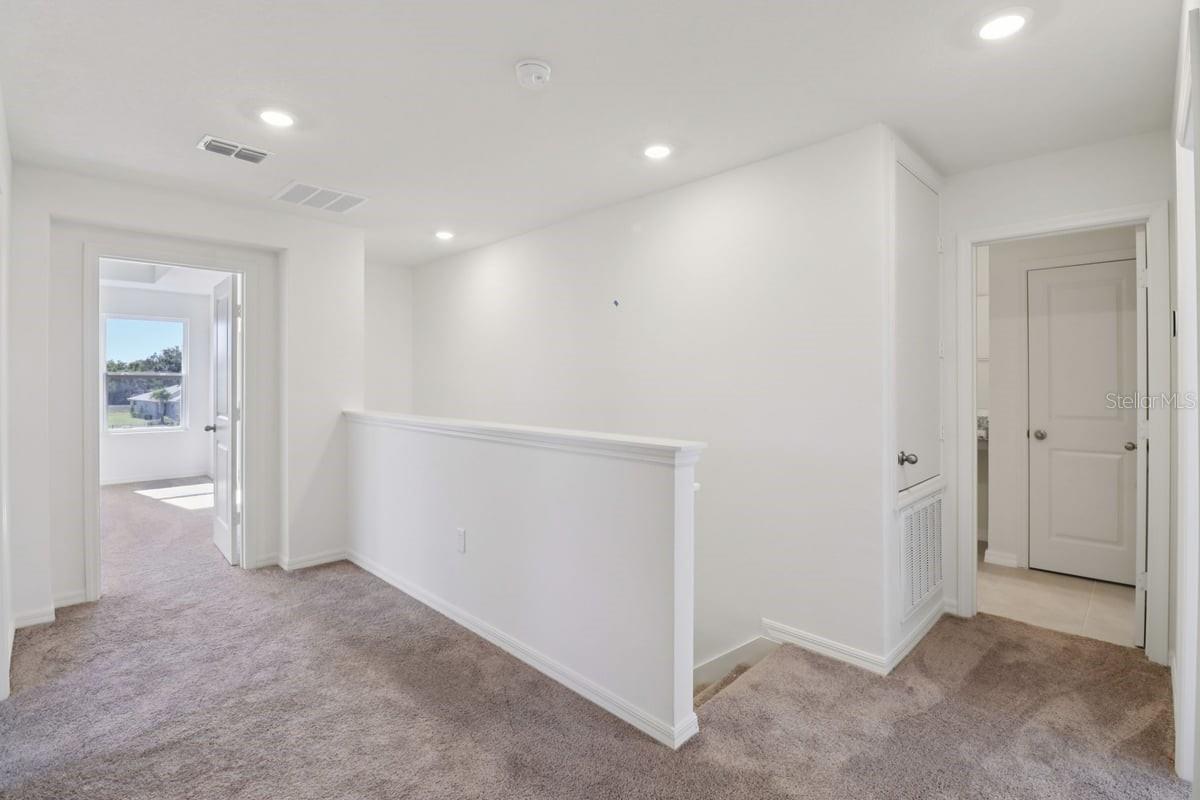SILVER LAKE ESTATES PHASE 1 - Residential