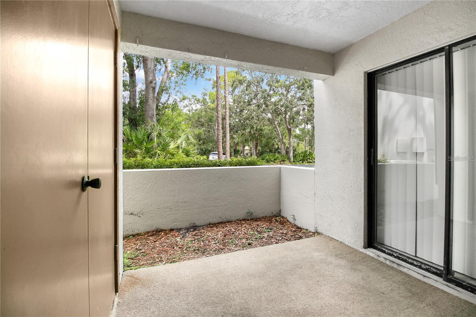 EAST LAKE WOODLANDS WOODLAKE RUN - Residential Lease