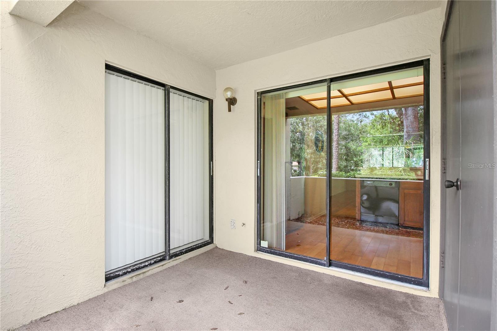 EAST LAKE WOODLANDS WOODLAKE RUN - Residential Lease